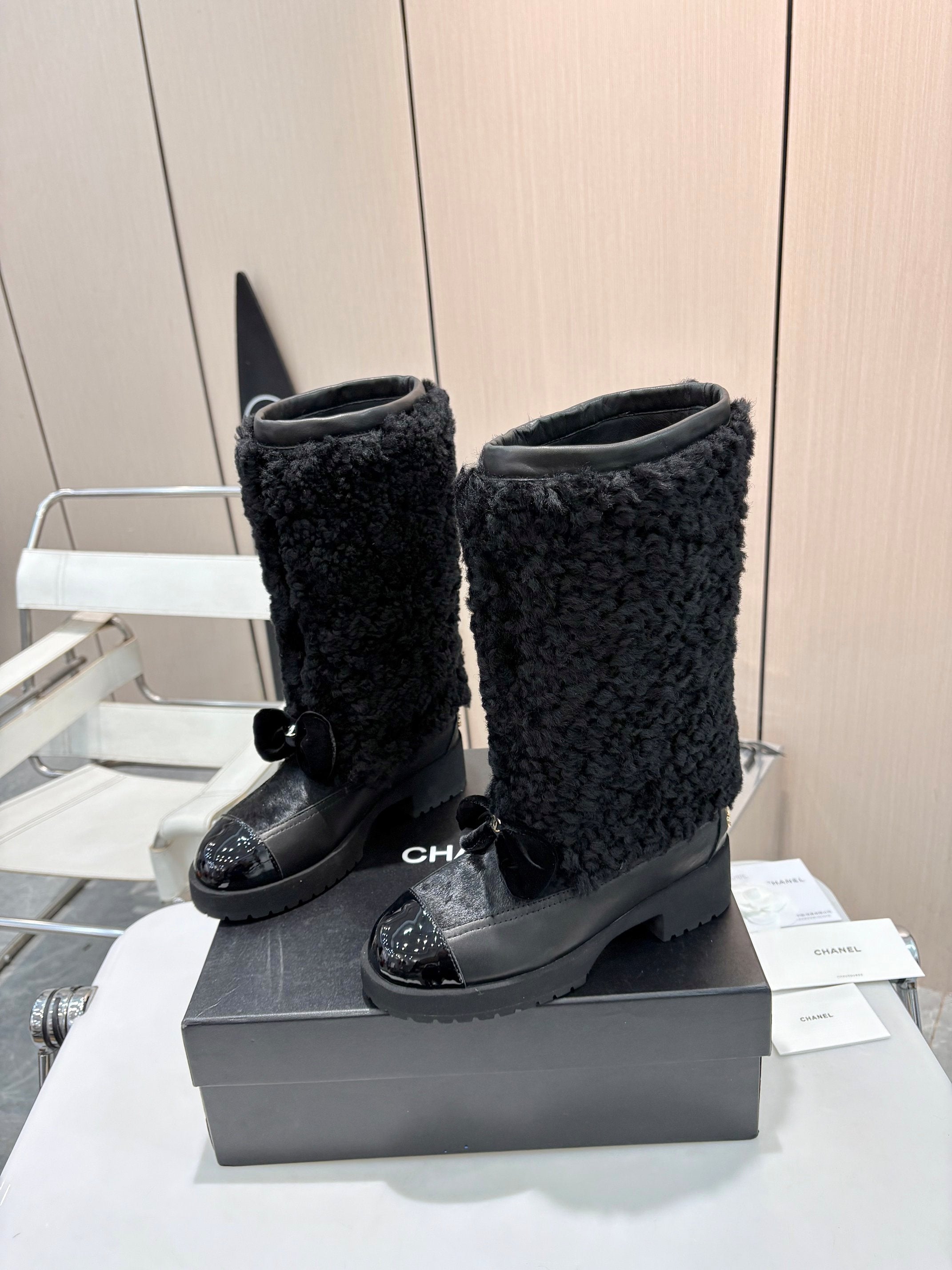 Chanel 25 Snow Boot